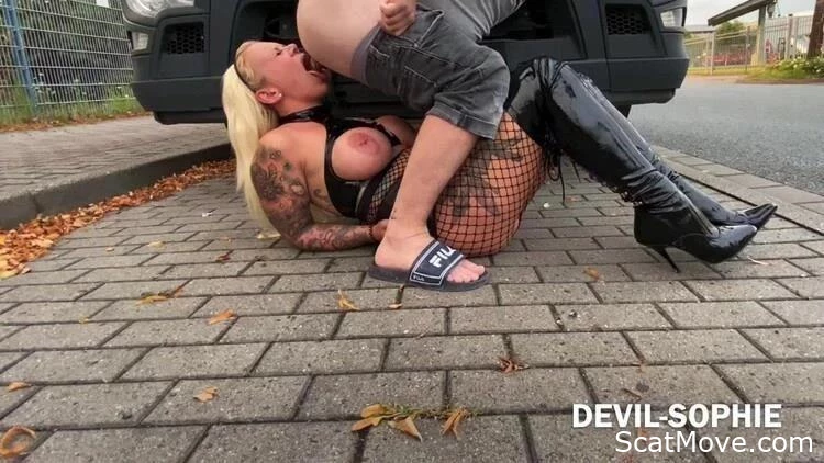 Ingesting Urban Vixens Poop Orally - Devil Sophie