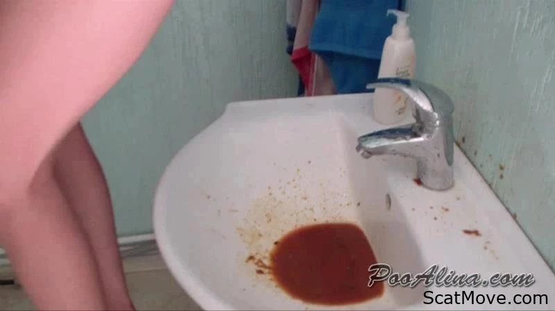 Highly Pungent Enema From A Young Woman - Puke